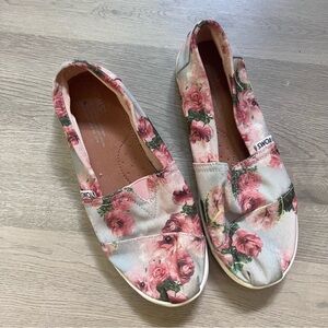 TOMS Youth Floral Classic Slides (4.5Y or Wms 6)